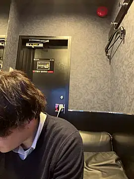 waka3232 online show from February 6, 11:02 am