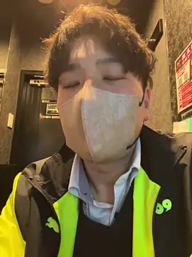 waka3232 online show from March 27, 11:10 am