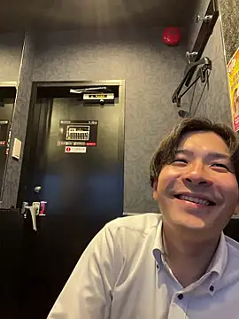 Snapshot of waka3232 chatting on June 18, 11:14 am waka3232 online show from June 18, 11:14 am