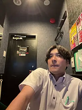 Snapshot of waka3232 chatting on July 14, 11:05 am waka3232 online show from July 14, 11:05 am