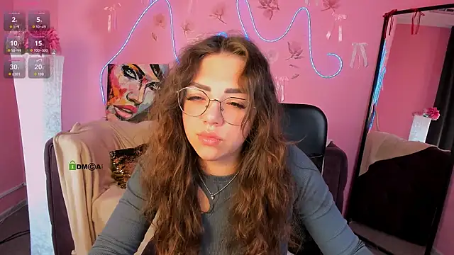 kiki swan online show from April 27, 6:00 am