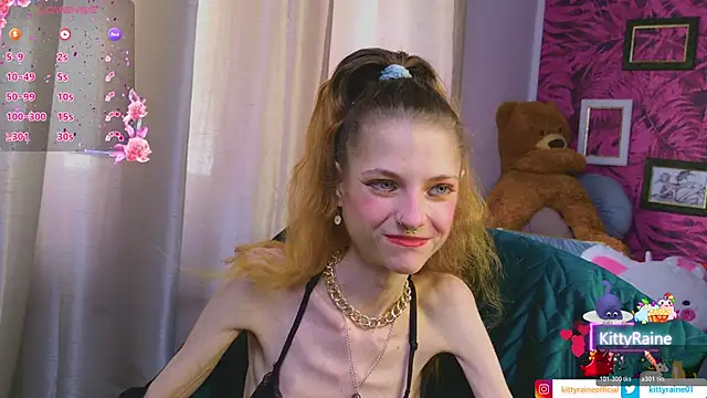 Snapshot of KittyRaine chatting on May 10, 1:49 pm KittyRaine online show from May 10, 1:49 pm