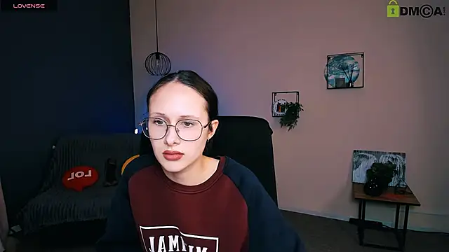 Snapshot of mona_cloud chatting on March 16, 3:28 pm mona cloud online show from March 16, 3:28 pm