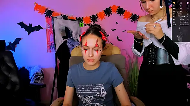 Snapshot of mona_cloud chatting on October 23, 7:12 pm mona cloud online show from October 23, 7:12 pm