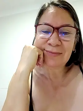 victoria wayne online show from February 9, 9:57 am