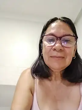 victoria wayne online show from July 16, 9:04 am
