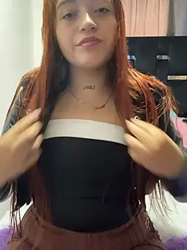 Karina Leon online show from February 21, 7:59 pm