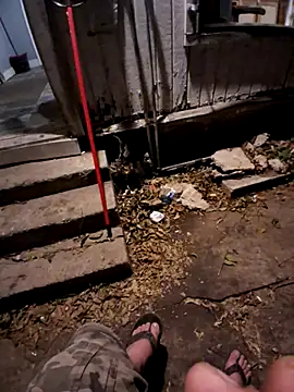 Snapshot of kuvm chatting on October 23, 4:12 am kuvm online show from October 23, 4:12 am