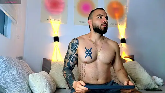 Isaac Carter online show from March 6, 10:52 am