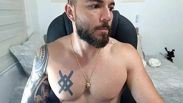 Isaac Carter online show from April 5, 10:45 am