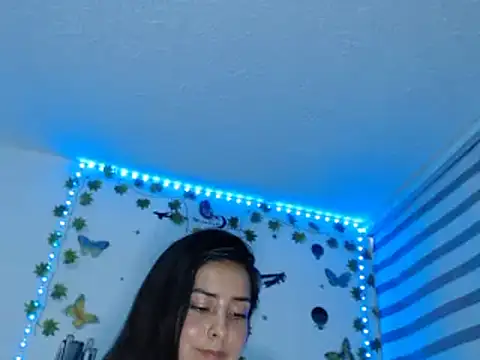 AlessiaFischer17 online show from March 13, 8:11 pm