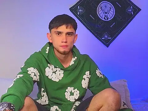 samevansx  online show from November 24, 6:18 pm