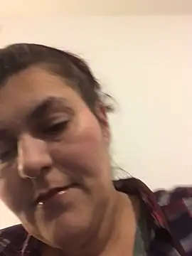 Curvy-Essex-Milf online show from March 22, 6:25 pm