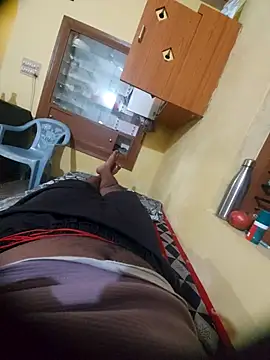 Snapshot of Zombiejack chatting on November 7, 8:09 pm Zombiejack online show from November 7, 8:09 pm