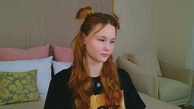 AmeliRoyse online show from April 15, 5:20 pm