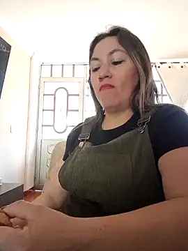 Luna-nevada online show from October 13, 3:01 pm