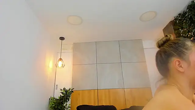 AzuraWave online show from March 16, 1:49 am