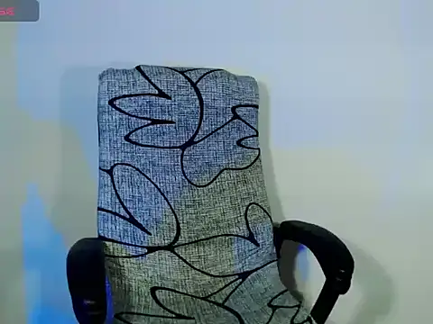 Snapshot of Hannah_Kiim chatting on September 25, 6:22 pm Hannah Kiim online show from September 25, 6:22 pm