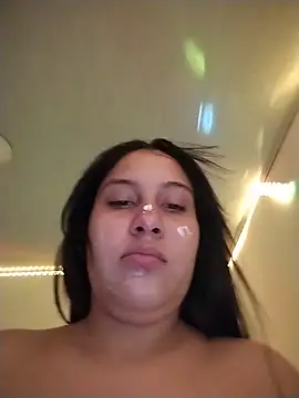 Snapshot of esmeralda_jadees chatting on May 23, 7:40 pm esmeralda jadees online show from May 23, 7:40 pm