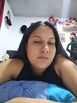 Snapshot of esmeralda_jadees chatting on June 21, 11:46 am esmeralda jadees online show from June 21, 11:46 am