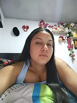 Snapshot of esmeralda_jadees chatting on July 12, 1:57 pm esmeralda jadees online show from July 12, 1:57 pm