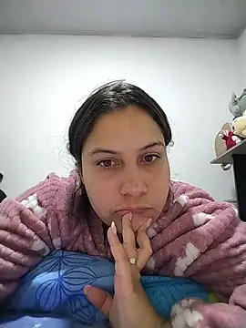 Snapshot of esmeralda_jadees chatting on July 26, 11:39 am esmeralda jadees online show from July 26, 11:39 am