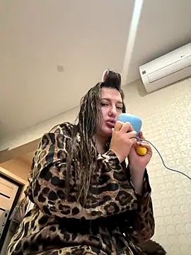 AleksandraRich online show from November 9, 2:10 am