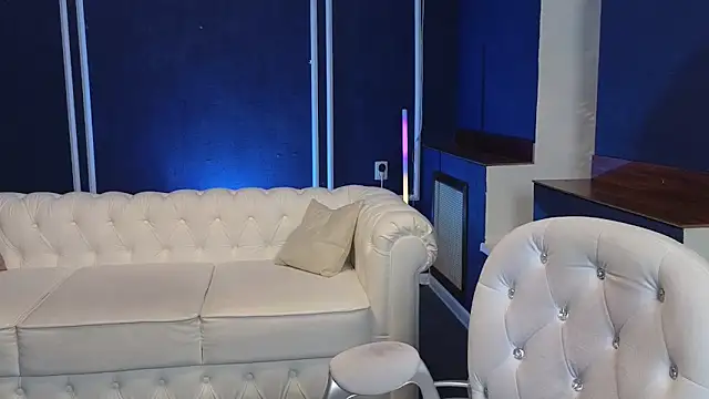 Snapshot of Kira_Kenet chatting on March 10, 8:45 pm Kira Kenet online show from March 10, 8:45 pm