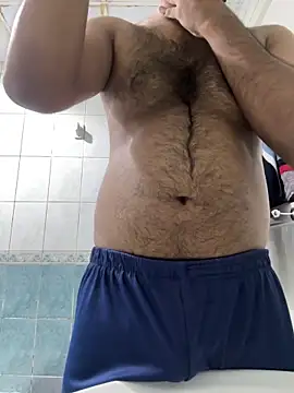 Snapshot of MIRTHICK2002 chatting on March 13, 8:37 am MIRTHICK2002 online show from March 13, 8:37 am