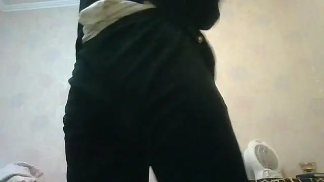 AliseWats online show from April 14, 10:38 pm