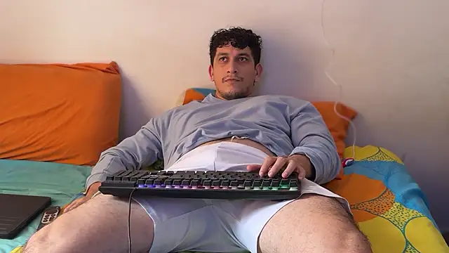 Snapshot of chicoinhibido chatting on September 18, 7:27 pm chicoinhibido online show from September 18, 7:27 pm