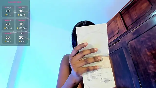 Snapshot of Coral_w10 chatting on February 19, 12:12 pm Coral w10 online show from February 19, 12:12 pm