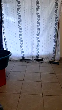 Snapshot of bakedsnackmmh chatting on January 14, 3:45 am bakedsnackmmh online show from January 14, 3:45 am