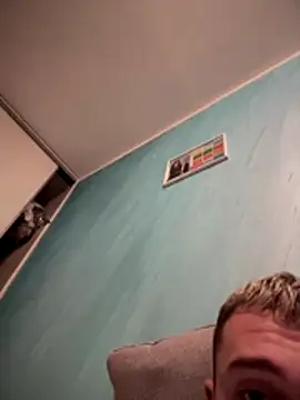 Snapshot of milan8886 chatting on November 10, 12:31 am milan8886 online show from November 10, 12:31 am