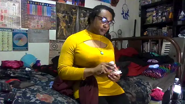 GardeniaFields online show from November 8, 11:36 pm