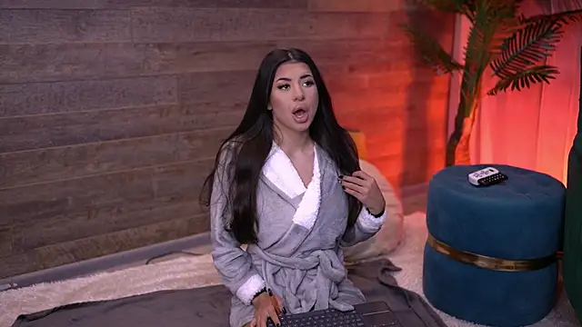 TanyaVonDe online show from November 11, 5:46 pm