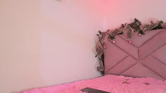 eva sin18 online show from December 18, 11:11 pm