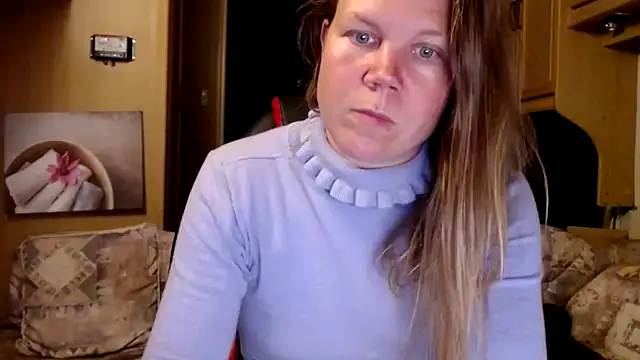 Snapshot of CallMeMaria chatting on January 11, 8:10 pm CallMeMaria online show from January 11, 8:10 pm