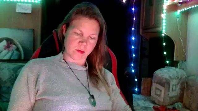 Snapshot of CallMeMaria chatting on February 7, 9:15 pm CallMeMaria online show from February 7, 9:15 pm