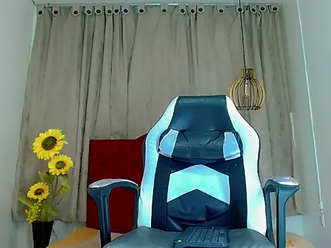 alexsandra kiss online show from February 8, 11:57 am