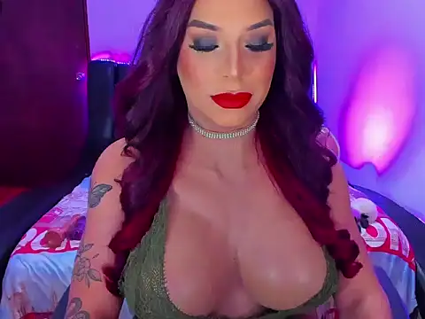 Snapshot of Aleja_monnroe chatting on September 12, 1:28 am Aleja monnroe online show from September 12, 1:28 am