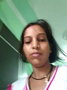 Snapshot of Hotty-Nidhi chatting on September 27, 3:22 am Hotty-Nidhi online show from September 27, 3:22 am