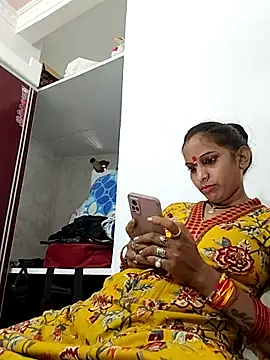 Snapshot of Hotty-Nidhi chatting on September 28, 7:25 am Hotty-Nidhi online show from September 28, 7:25 am
