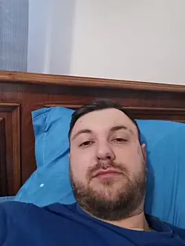 hugedickedd online show from February 15, 9:19 am