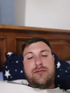 hugedickedd online show from May 22, 10:48 pm
