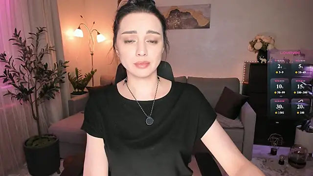 Snapshot of Viki_Bellson chatting on May 31, 5:20 pm Viki Bellson online show from May 31, 5:20 pm