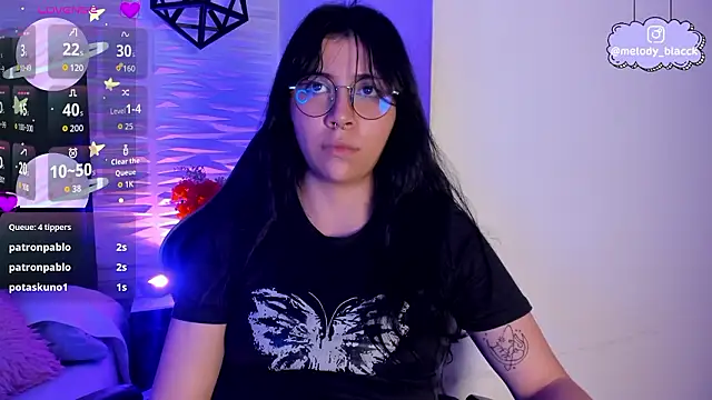 Snapshot of Melody_Black_ chatting on March 8, 2:04 am Melody Black online show from March 8, 2:04 am