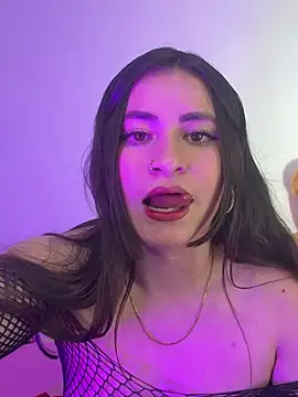 Snapshot of HADARA__ chatting on March 11, 6:00 am HADARA   online show from March 11, 6:00 am