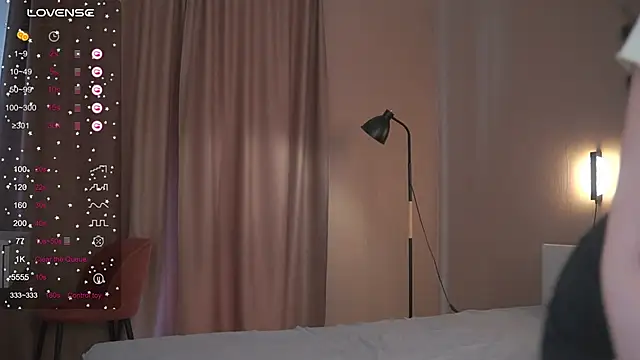 SeulBi online show from May 1, 12:32 pm