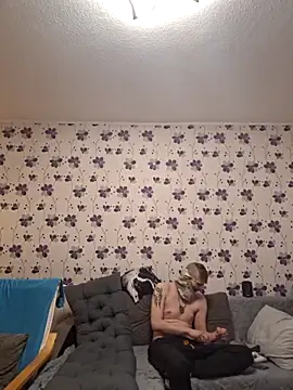 ThePython666 online show from October 21, 9:26 pm